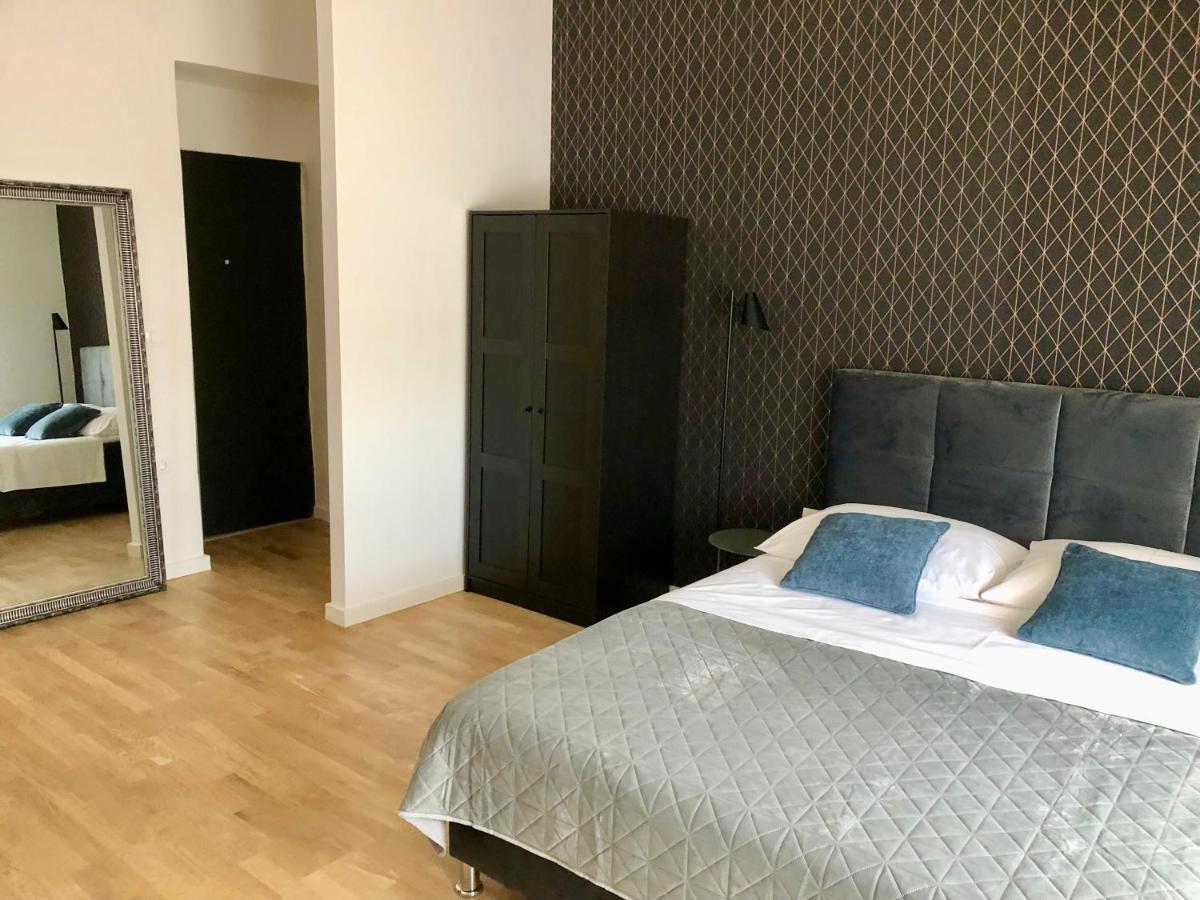 Hedone City Luxury Apartments With Free Parking พูลา ภายนอก รูปภาพ